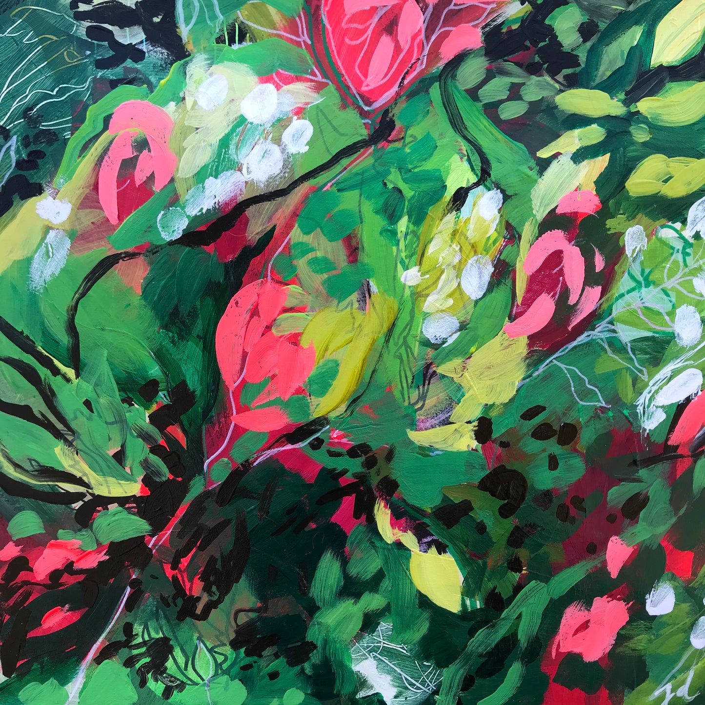 29-100 Red and Green Floral